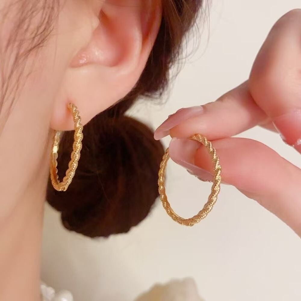Xuping GoldāTone Twisted Rope Hoop Earrings LeverāBack Women Vintage Jewelry NWT